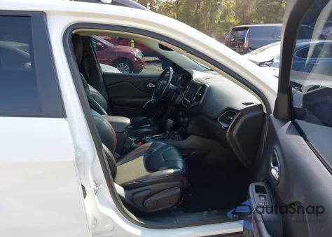 2019 Jeep Cherokee Trailhawk z USA, uszkodzony, nr VIN 1C4PJMBX3KD468040